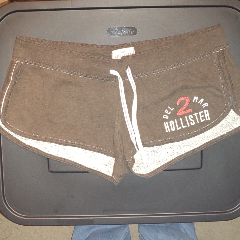 Hollister shorts